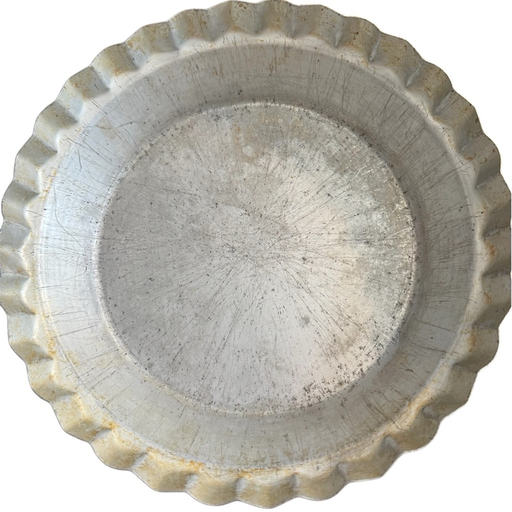 Rustic Aluminum Pie/Tart Tin - Classic Home Dining Bakeware, Vintage, 6.5 in